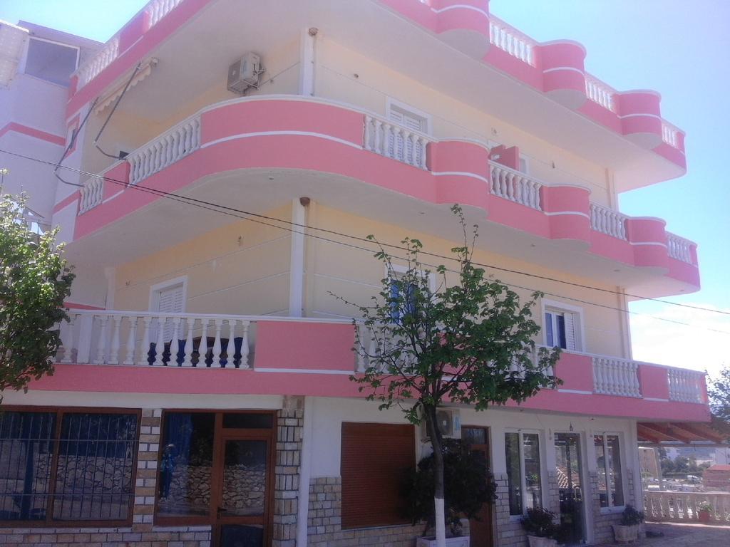 Vila Florand Sela Εξαμίλιο Εξωτερικό φωτογραφία